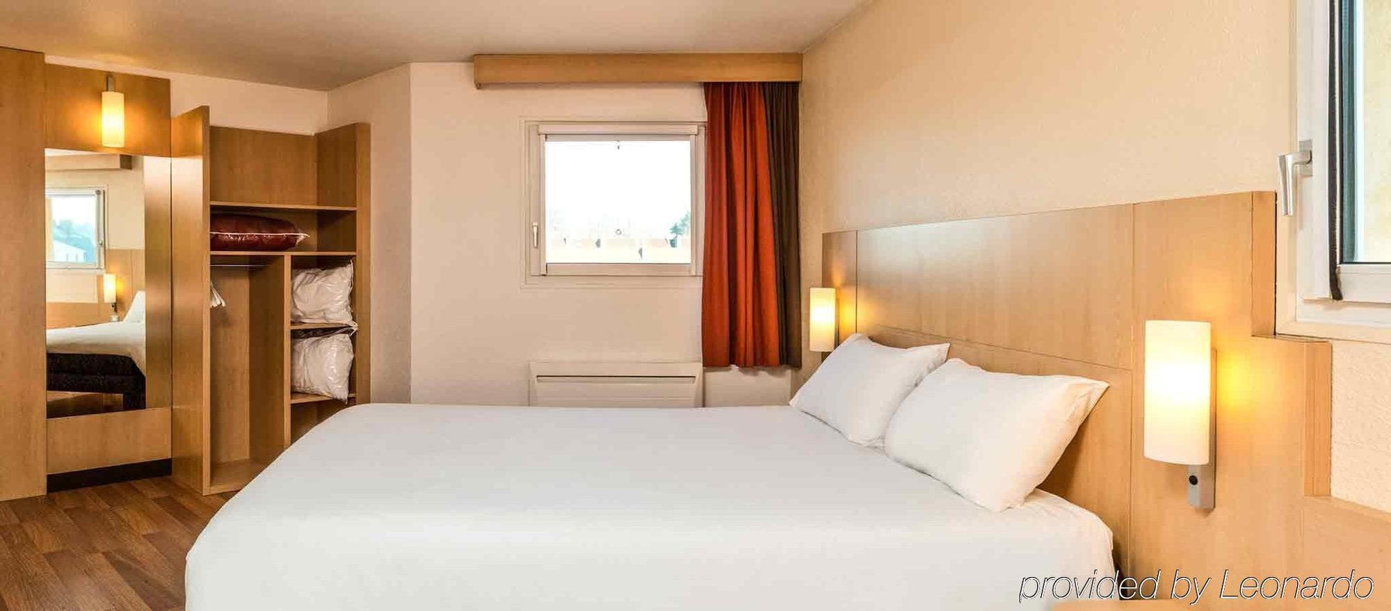 Ibis Budget Saint Die Des Vosges ภายนอก รูปภาพ